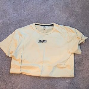 Yellow Hollister T Shirt Size Medium